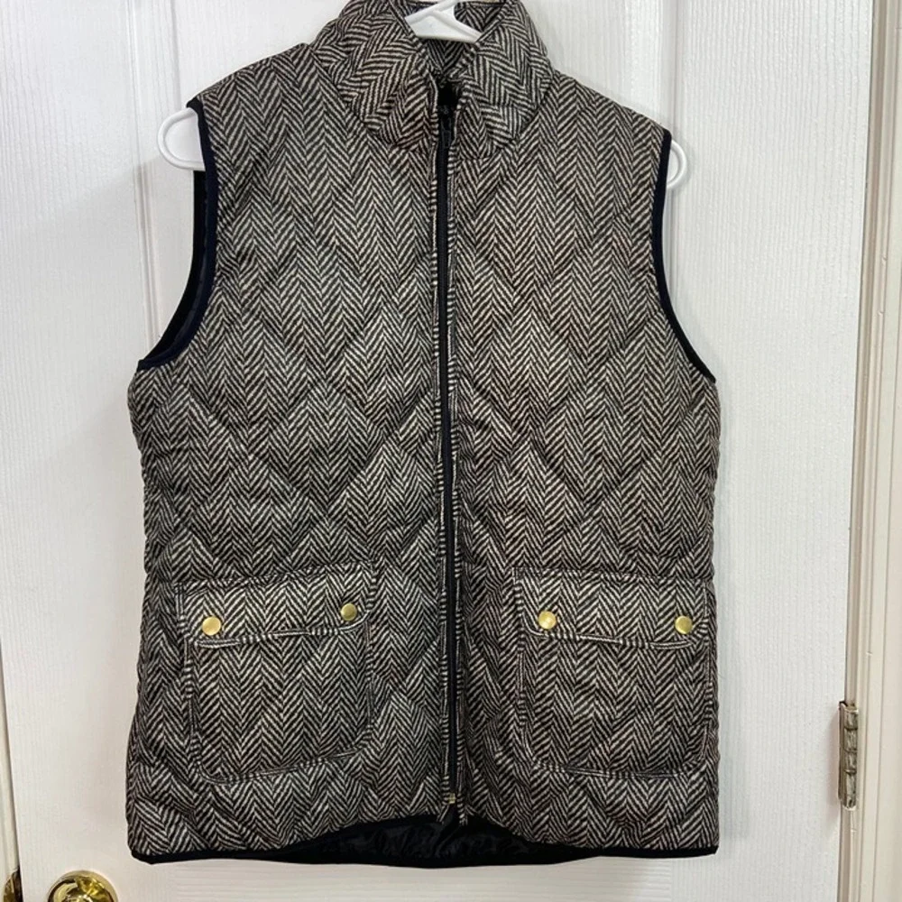 Baku black striped geometric pocket full zip quilted lined winter fashion vest M